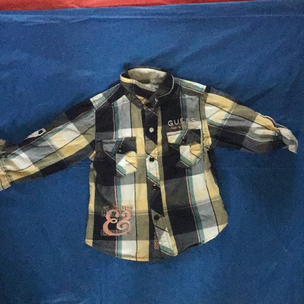 Plaid Guess button down shirt
